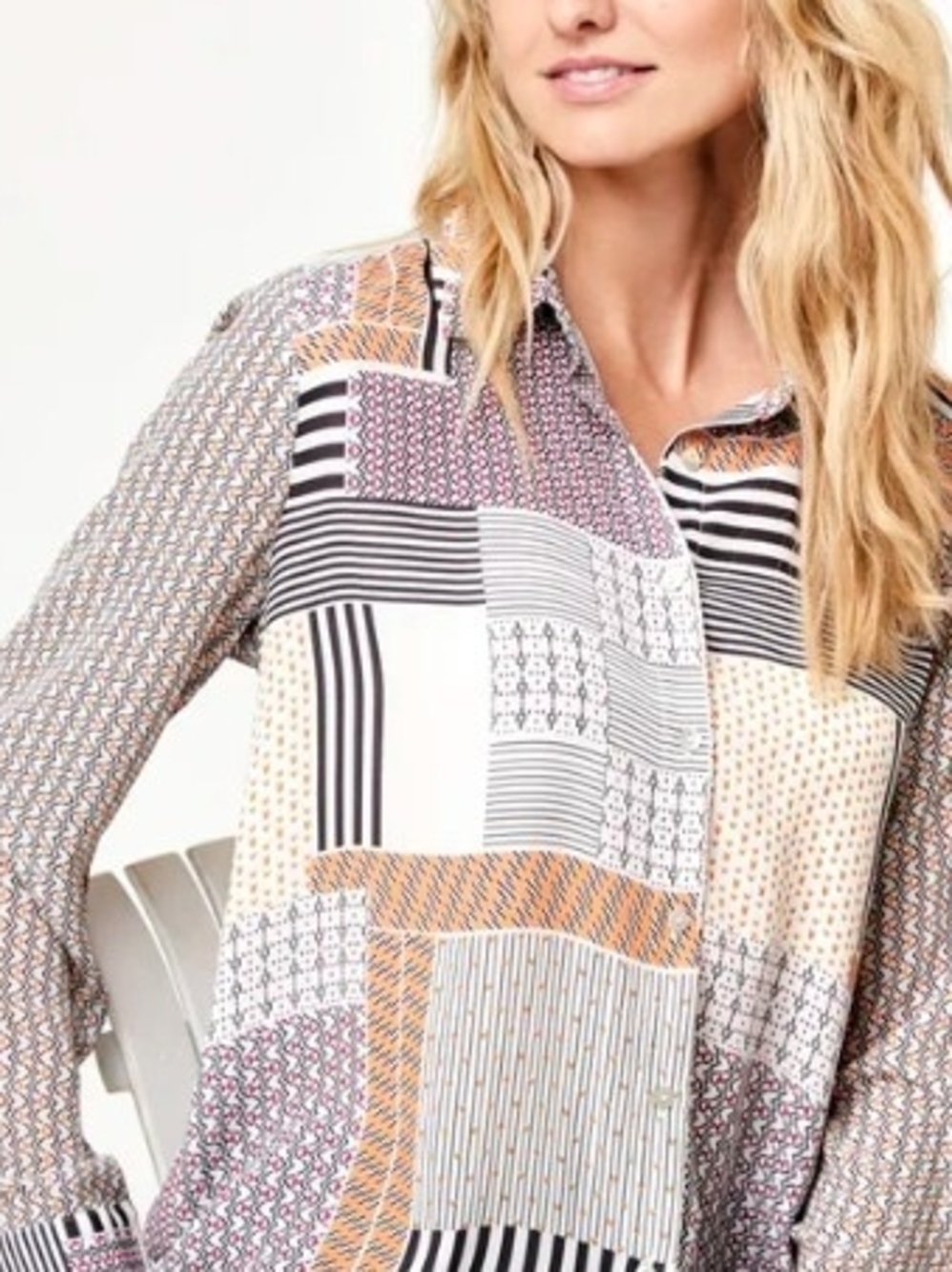 Rose & Olive Patchwork Button-Down Blouse in Black, White/ Tan Size 1XRuns Small